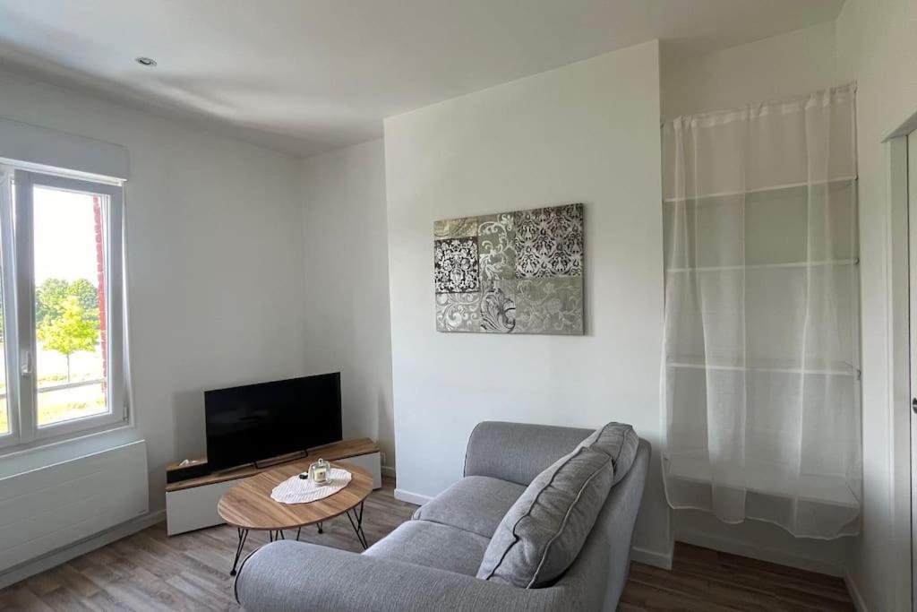 Apartament Le Compiegnois Compiègne Zewnętrze zdjęcie